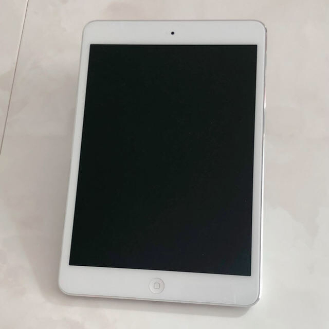 iPad(アイパッド)のiPad mini Wi-Fiモデル 16GB スマホ/家電/カメラのPC/タブレット(タブレット)の商品写真