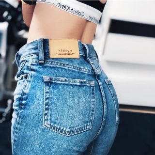 マウジー(moussy)のMOUSSY  MVS SKINNY 23inch(デニム/ジーンズ)