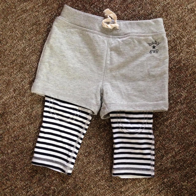 babyGAP(ベビーギャップ)のYUMIさん専用baby Gap パンツ キッズ/ベビー/マタニティのキッズ服男の子用(90cm~)(パンツ/スパッツ)の商品写真