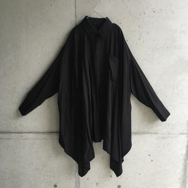 Yohji Yamamoto(ヨウジヤマモト)のso1 古着　ロング丈　シャツ　ロングシャツ メンズのトップス(Tシャツ/カットソー(七分/長袖))の商品写真