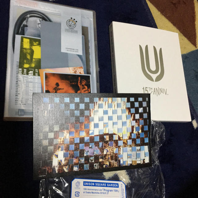 UNISON SQUARE GARDEN(ユニゾンスクエアガーデン)のUNISON SQUARE GARDEN15周年ライブ　ブルーレイ初回盤2枚組 エンタメ/ホビーのDVD/ブルーレイ(ミュージック)の商品写真