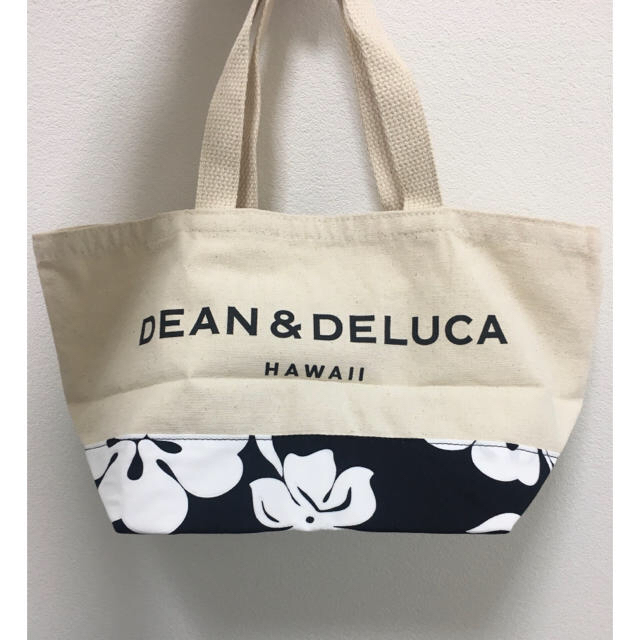 DEAN & DELUCA(ディーンアンドデルーカ)のDEAN&DELUCA ハワイ限定デザイントートバッグ レディースのバッグ(トートバッグ)の商品写真