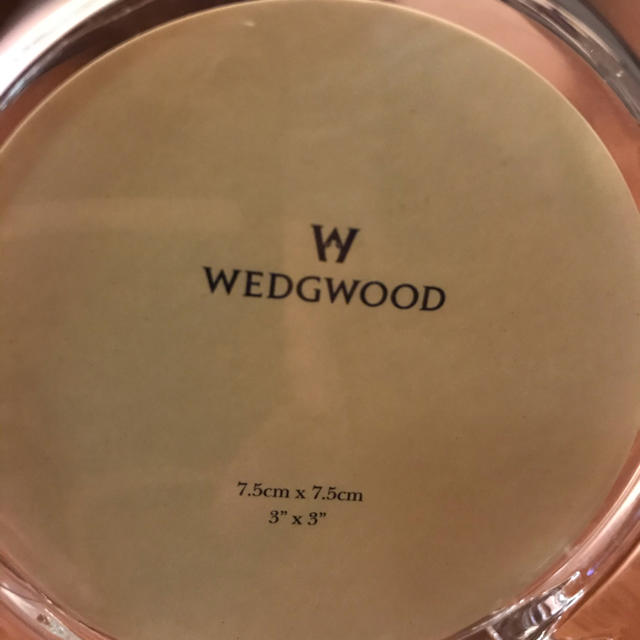 WEDGWOOD(ウェッジウッド)のガラスフォトフレーム　Wedgwood インテリア/住まい/日用品のインテリア小物(フォトフレーム)の商品写真