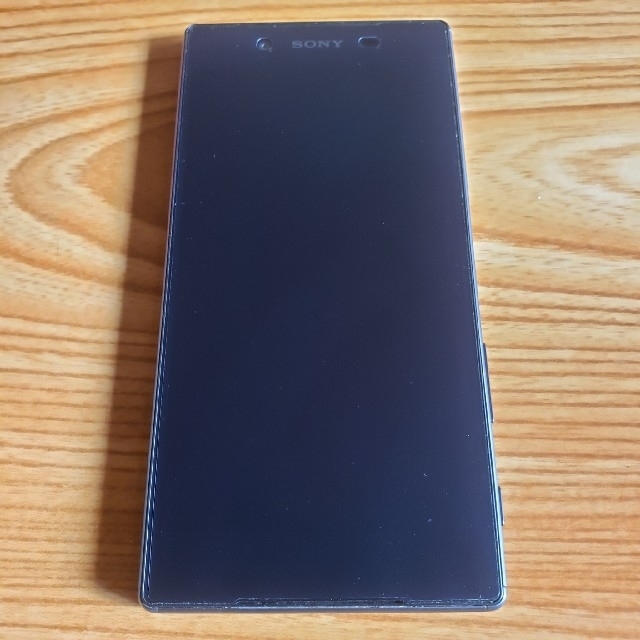 【美品】au XPERIA Z5 SOV 32 利用制限○ SIM ロック解除済