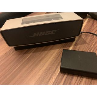 ボーズ(BOSE)のポータブルスピーカーBOSEサウンドリンクミニ(ポータブルプレーヤー)