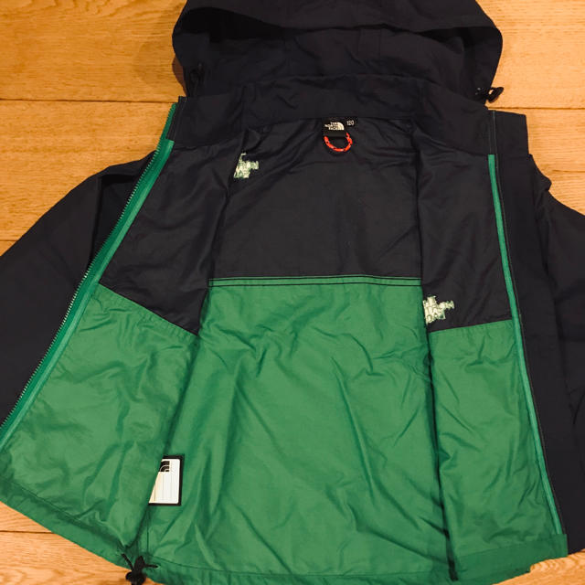 THE NORTH FACE(ザノースフェイス)のノースフェイス　コンパクトジャケット120 キッズ/ベビー/マタニティのキッズ服男の子用(90cm~)(ジャケット/上着)の商品写真