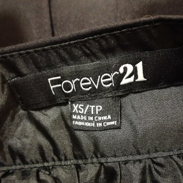 FOREVER 21(フォーエバートゥエンティーワン)のフォーエバー21　スカート レディースのスカート(ミニスカート)の商品写真