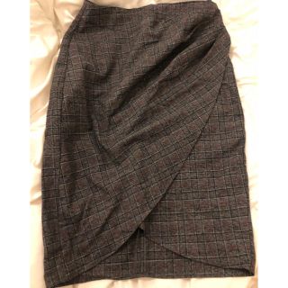 ザラ(ZARA)のCoco様専用　スカート、MAC口紅(ひざ丈スカート)