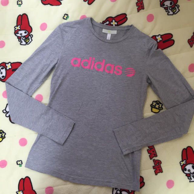 adidas(アディダス)のadidas✡ロンT レディースのトップス(Tシャツ(長袖/七分))の商品写真