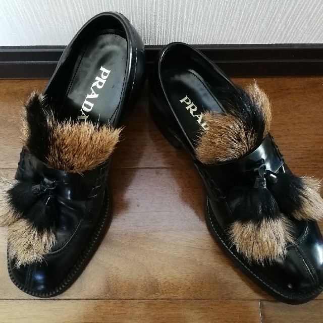 PRADA PRADAタッセルローファー ゴートファー 黒の通販 by ウルフィーMcQ's shop｜プラダならラクマ