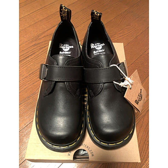 Dr.Martens(ドクターマーチン)のドクターマーチン オークリー レディースの靴/シューズ(ローファー/革靴)の商品写真