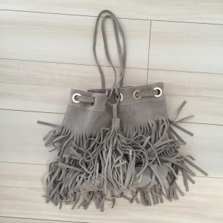 ザラ(ZARA)のZARAフリンジスエードバッグ(ショルダーバッグ)