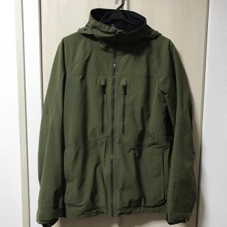 バートン(BURTON)のBURTON ak 2L swash jacket スノーボードウェア カーキ(ウエア/装備)