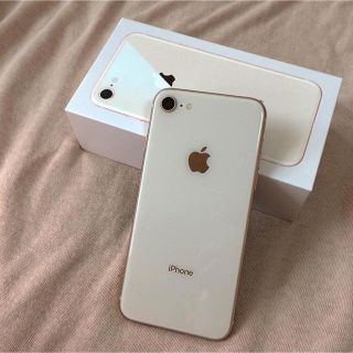 アイフォーン(iPhone)のiPhone8 256GB ゴールド　美品(携帯電話本体)