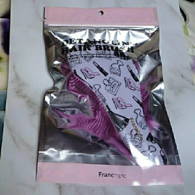 Francfranc(フランフラン)の【新品】ファンファン デタングリング ヘアブラシ ファッション コスメ/美容のヘアケア/スタイリング(ヘアブラシ/クシ)の商品写真