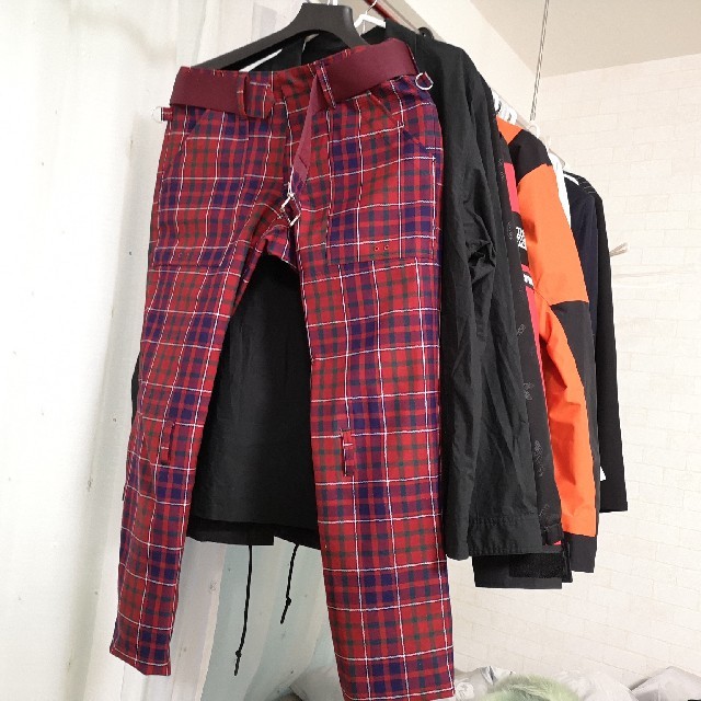 BEAMS(ビームス)の①マウンテンリサーチ×BEAMS  ②ノースフェイス×ビッグフット メンズのジャケット/アウター(マウンテンパーカー)の商品写真