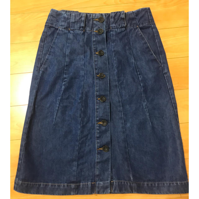 ZARA(ザラ)のZARA BASIC 膝下スカート　XS レディースのスカート(ひざ丈スカート)の商品写真