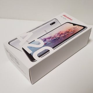 サムスン(SAMSUNG)の新品未使用 docomo SC-02M Galaxy A20 simフリー 白(スマートフォン本体)