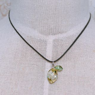 スワロフスキー(SWAROVSKI)の【 スワロフスキー 】可愛いチョーカー ♬ 綺麗 ♬(ネックレス)