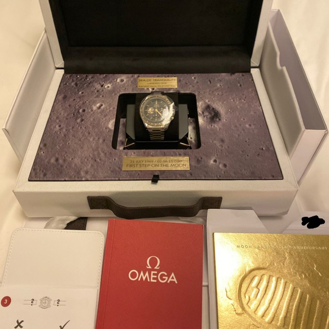 OMEGA(オメガ)の新品未使用꙳★*ﾟオメガ  スピードマスター  アポロ11号 50周年モデル メンズの時計(腕時計(アナログ))の商品写真