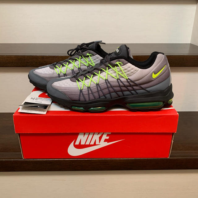 NIKE(ナイキ)のNIKE AIR MAX 95 ULTRA SE メンズの靴/シューズ(スニーカー)の商品写真