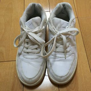 ナイキ(NIKE)のNIKE  23.5㎝(スニーカー)