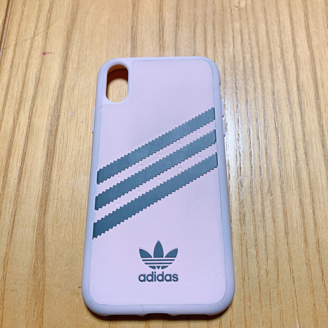 adidas(アディダス)のiPhone xrケース スマホ/家電/カメラのスマホアクセサリー(iPhoneケース)の商品写真