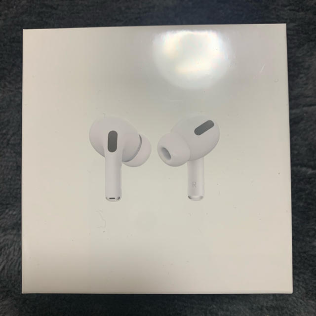 ヘッドフォン/イヤフォンApple AirPods Pro MWP22J/A