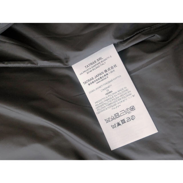 TATRAS(タトラス)の期間限定　　タトラス　ラヴィアナ　ブラック　サイズ3 レディースのジャケット/アウター(ダウンコート)の商品写真