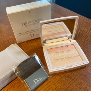 クリスチャンディオール(Christian Dior)のディオールスノー　プレストパウダー(フェイスパウダー)