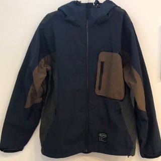 パタゴニア(patagonia)のMANASTASH マウンテンパーカー(登山用品)