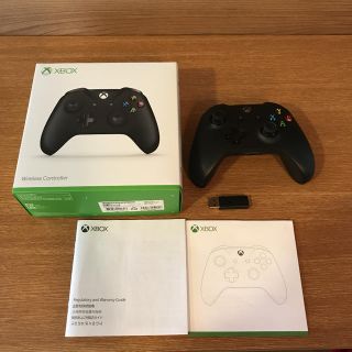 エックスボックス(Xbox)のXbox One ワイヤレス コントローラー と ワイヤレス アダプター(PC周辺機器)