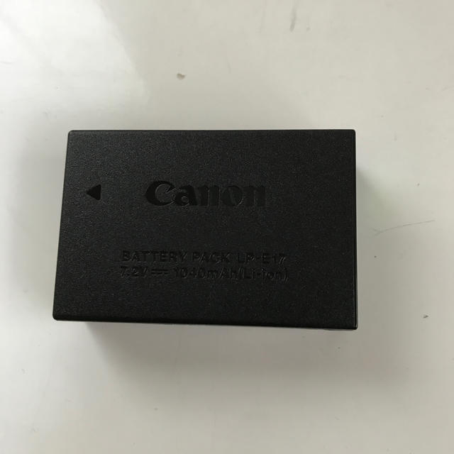 Canon(キヤノン)のcanonバッテリー　LPーE17 スマホ/家電/カメラのカメラ(デジタル一眼)の商品写真