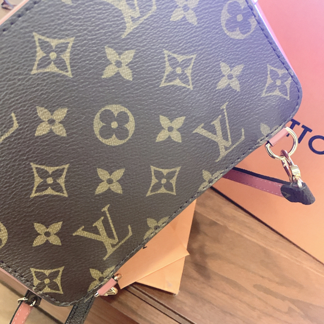 LOUIS LOUIS VUITTON リュックの通販 by clothes.used｜ルイヴィトンならラクマ VUITTON - ルイヴィトン 高品質低価