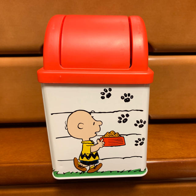 SNOOPY(スヌーピー)のSNOOPY 缶ゴミ箱 インテリア/住まい/日用品のインテリア小物(ごみ箱)の商品写真