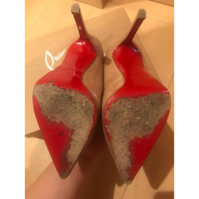 Christian Louboutin(クリスチャンルブタン)のルブタン パンプス ベージュ ヒール12cm レディースの靴/シューズ(ハイヒール/パンプス)の商品写真