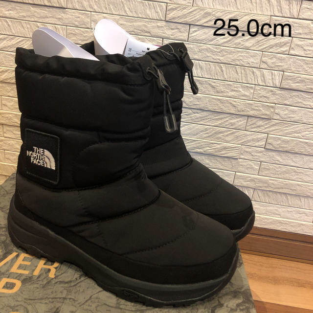 THE NORTH FACE(ザノースフェイス)のmco様専用ノースフェイス ヌプシブーティー ウォータープルーフ ロゴ  レディースの靴/シューズ(ブーツ)の商品写真