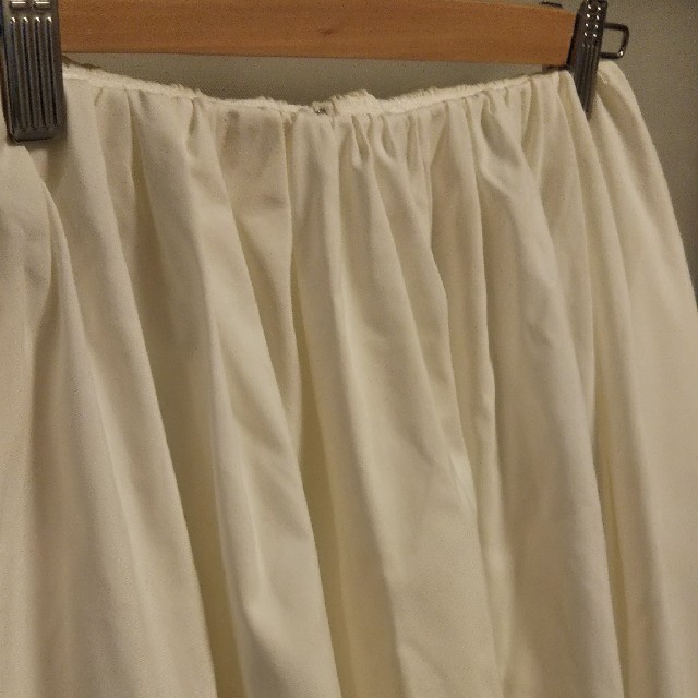 MACPHEE(マカフィー)のマカフィー♡白スカート レディースのスカート(ひざ丈スカート)の商品写真