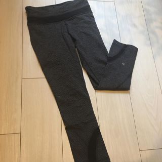 ルルレモン(lululemon)のルルレモン  レギンス　サイズ2(ヨガ)