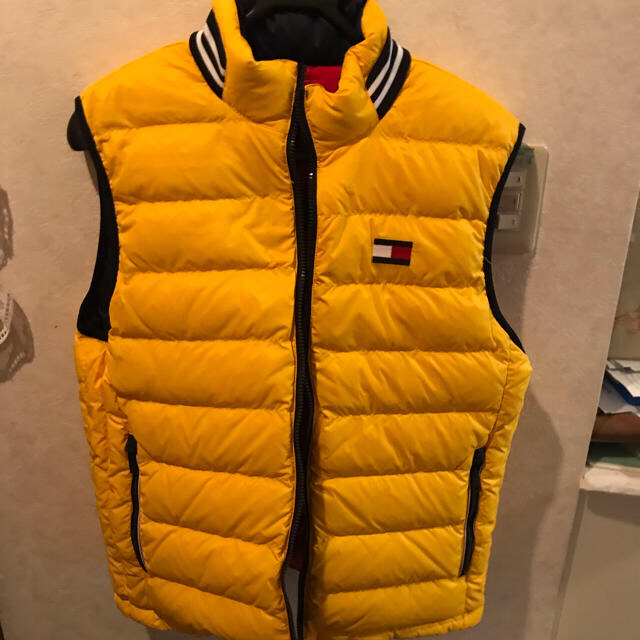 TOMMY HILFIGER - Tommy Hilfiger ダウンベスト リバーシブル 黄色 トミーカラーの通販 by いぬまる's