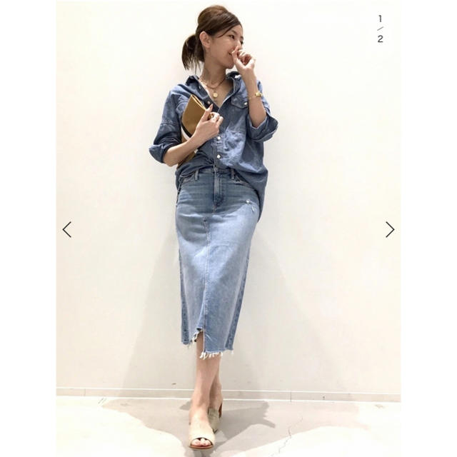 L'Appartement DEUXIEME CLASSE(アパルトモンドゥーズィエムクラス)のL'Appartement  MOTHER DENIM SKIRT サイズ26 レディースのスカート(ひざ丈スカート)の商品写真