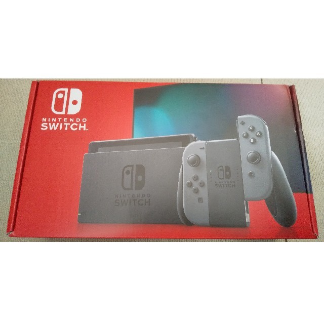 Nintendo Switch(ニンテンドースイッチ)の【新品】【新型】Nintendo Switch グレー エンタメ/ホビーのゲームソフト/ゲーム機本体(家庭用ゲーム機本体)の商品写真