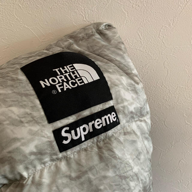 最終値下げ the supreme - Supreme north nuptse paper face ダウン