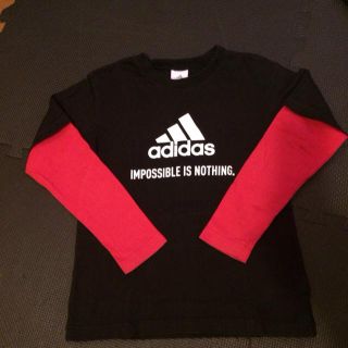 アディダス(adidas)の130サイズ男児ロンT!(Tシャツ/カットソー)