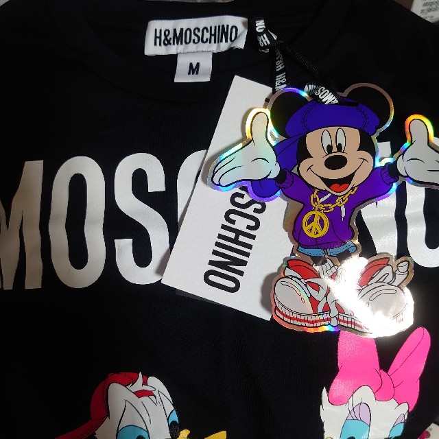 MOSCHINO(モスキーノ)の正規品☆新品 H&M MOSCHINO サイズM メンズのトップス(Tシャツ/カットソー(半袖/袖なし))の商品写真