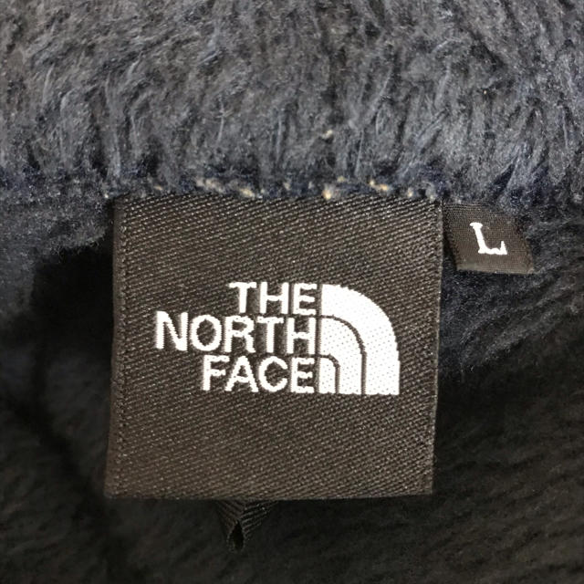 THE NORTH FACE(ザノースフェイス)の【値下げしました】ノースフェイス  フリースベスト　ネイビー　Lサイズ メンズのトップス(ベスト)の商品写真