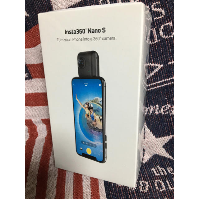 スマホ/家電/カメラ新品未開封！INSTA360 NanoS BLACK iPhone用　動画撮影に