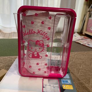 ハローキティ　ポット型浄水器　テライヨン(容器)