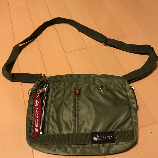 ALPHA INDUSTRIES(アルファインダストリーズ)のALPHA ショルダーバッグ メンズのバッグ(ショルダーバッグ)の商品写真