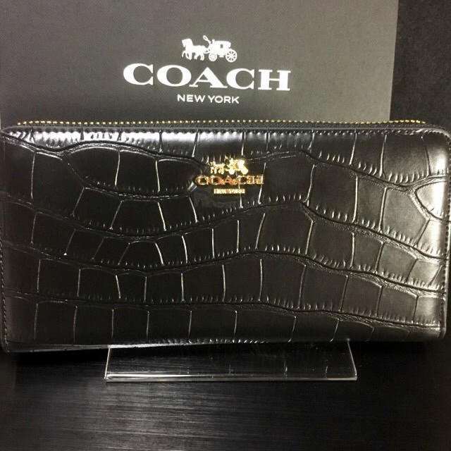 COACH(コーチ)のプレゼントにも❤️新品コーチ正規品クロコ柄ラウンドファスナー長財布 レディースのファッション小物(財布)の商品写真